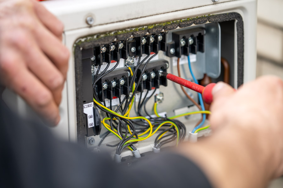 Klimaanlage Elsdorf Technik Elektrischer Anschluss einer Klimaanlage in Elsdorf